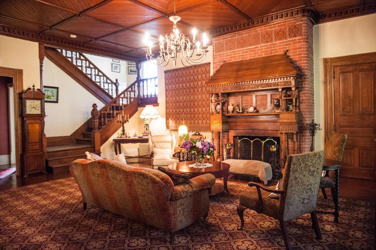 Grand Victorian Bed and Breakfast Niagara Falls Esterno foto