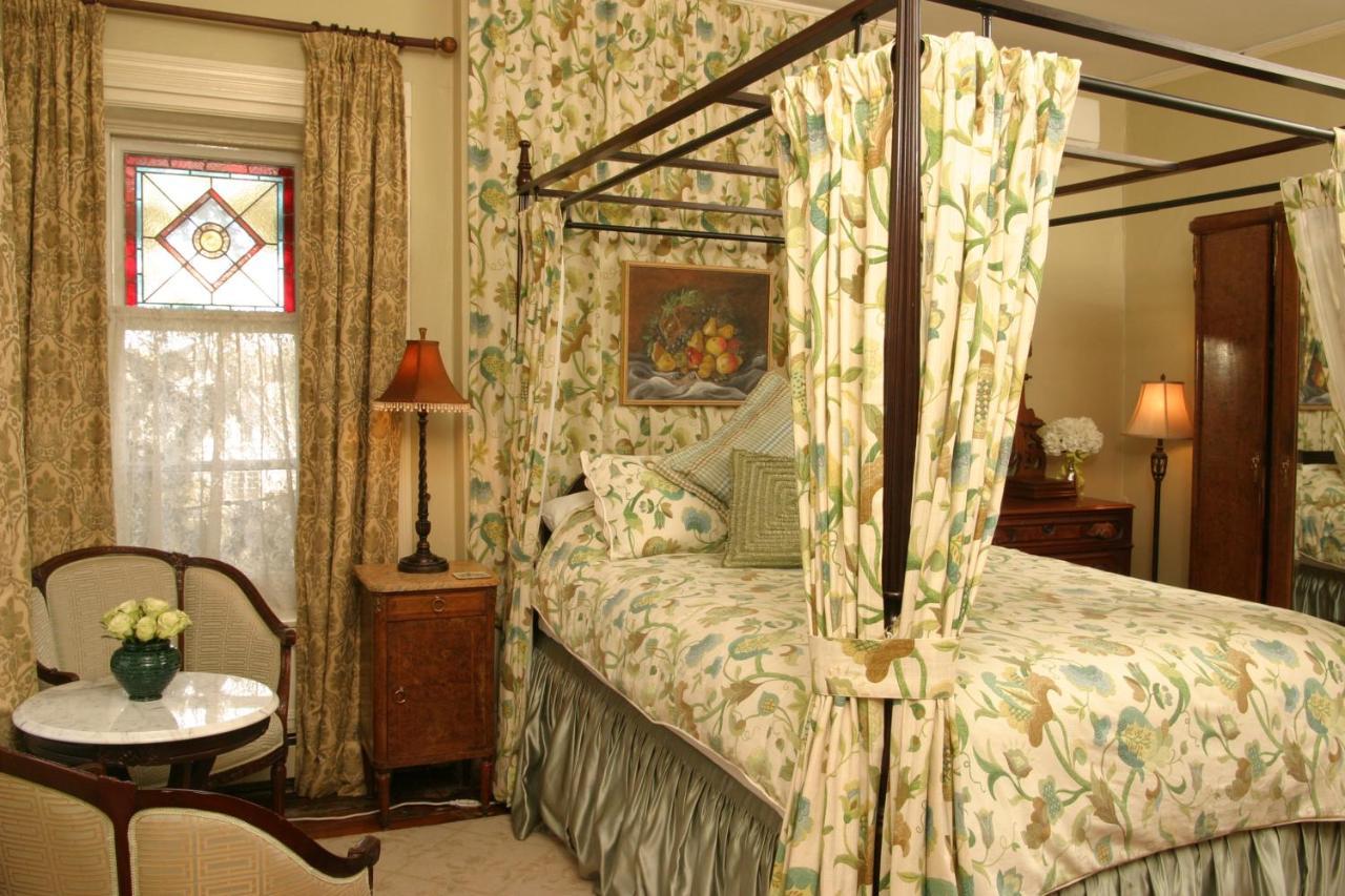 Grand Victorian Bed and Breakfast Niagara Falls Esterno foto