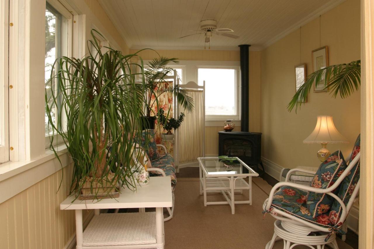 Grand Victorian Bed and Breakfast Niagara Falls Esterno foto